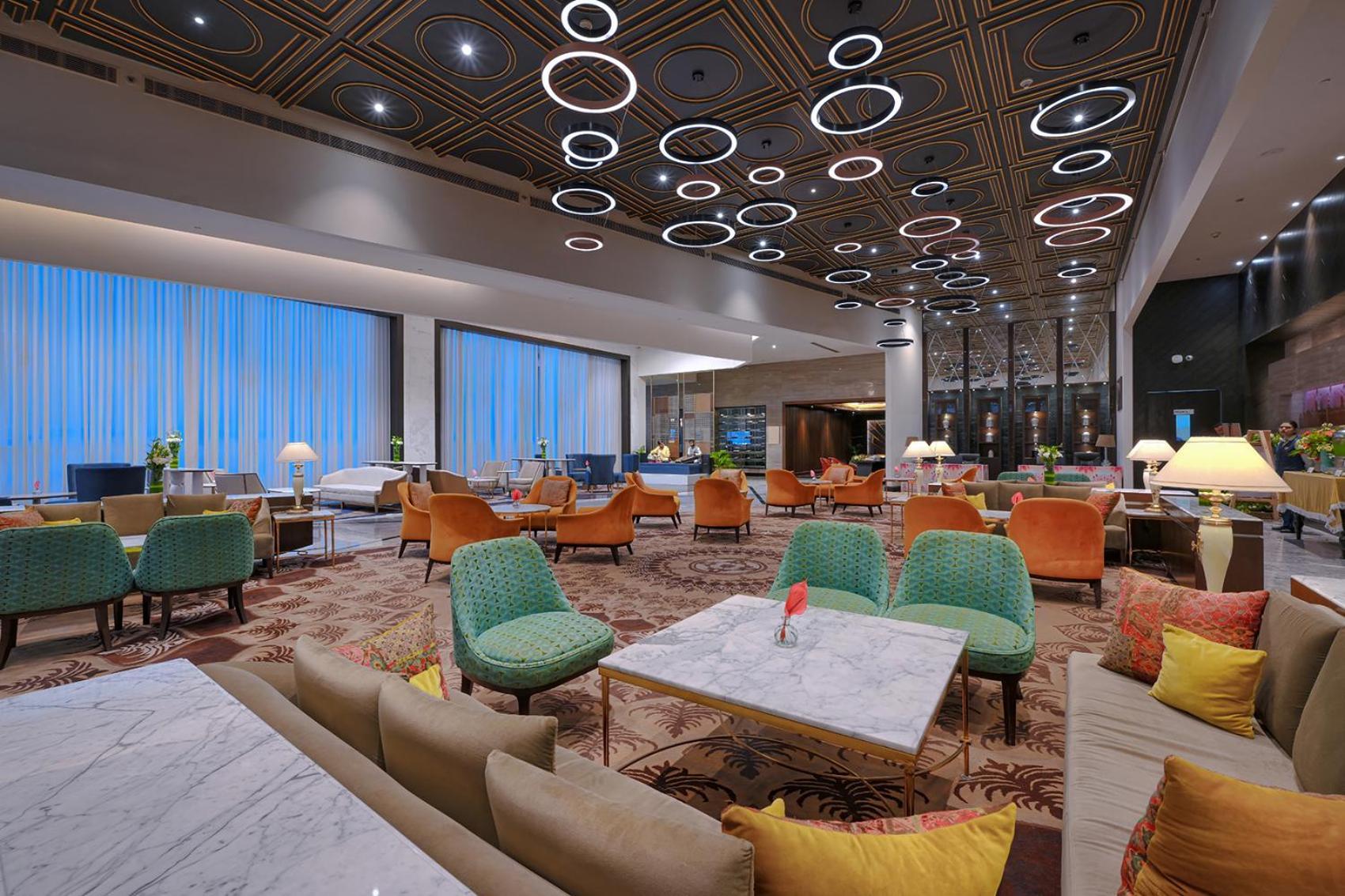 Taj Hotel & Convention Centre, Agra Agra  Exterior foto The lobby of the hotel